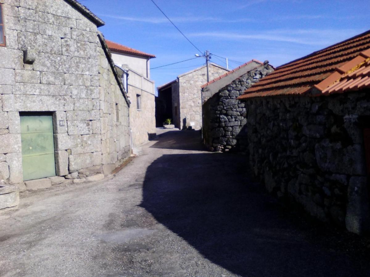 Villa Stone House Vila Real Esterno foto